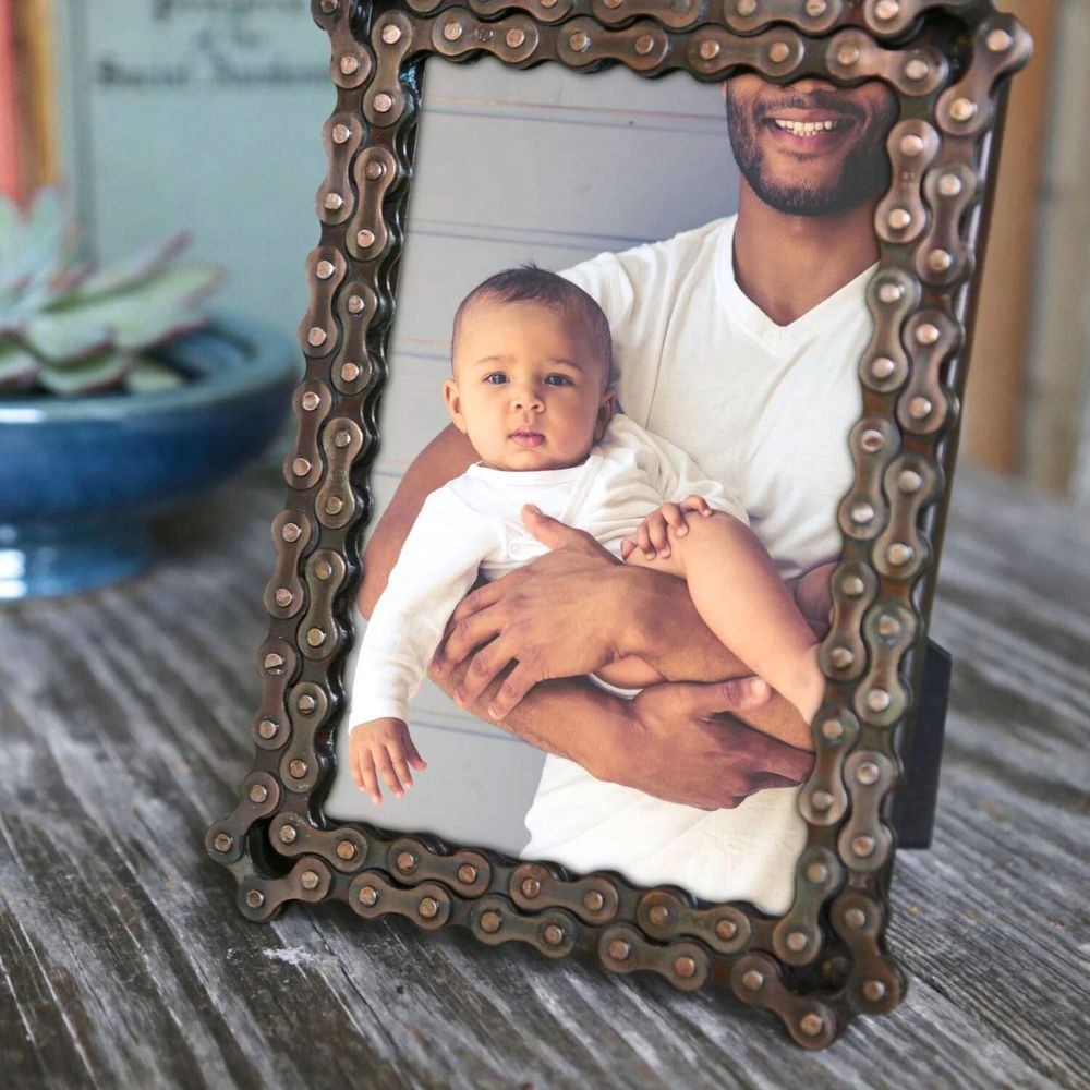 Recycled Bike Chain Rectangular Photo Frame 4" x 6"