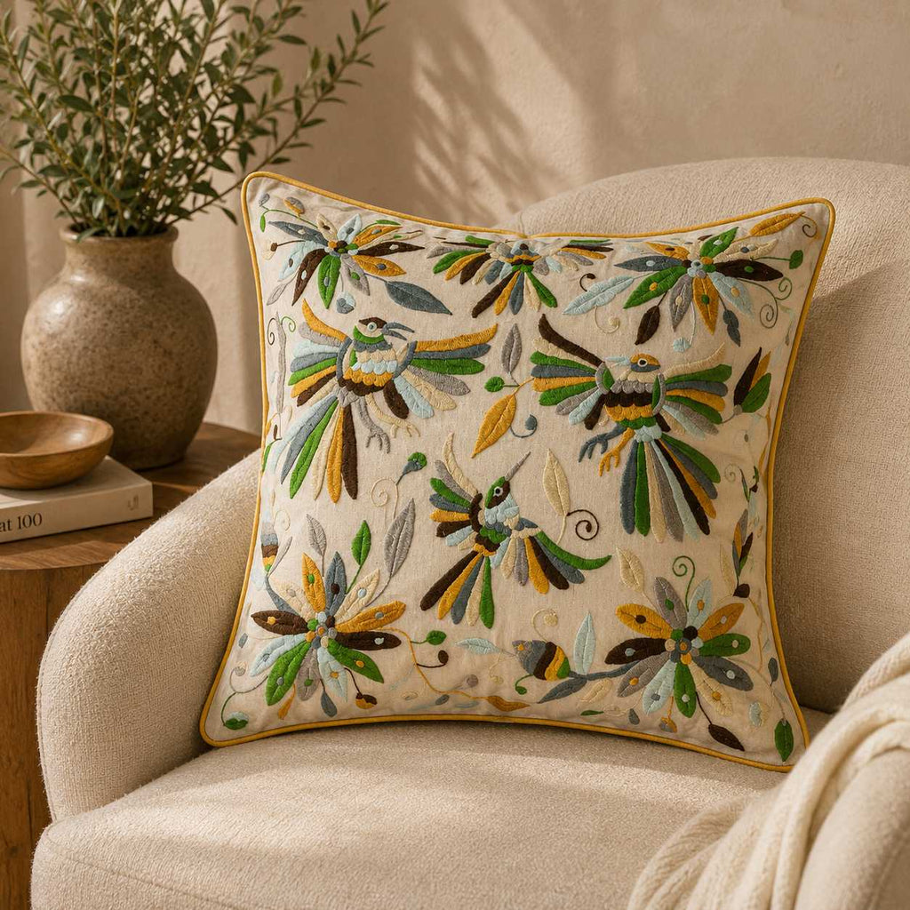 Green Colibrí Cushion Cover