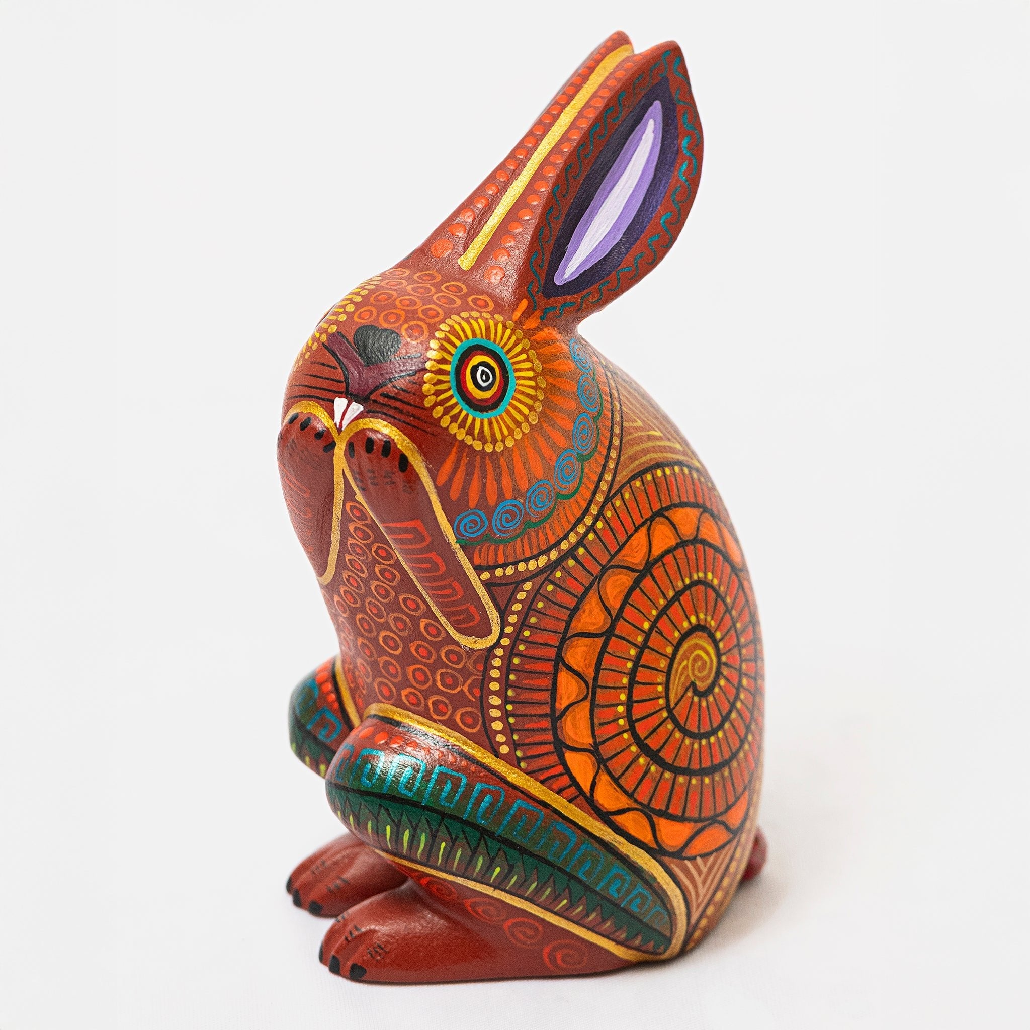 Teo Conejo Sculpture