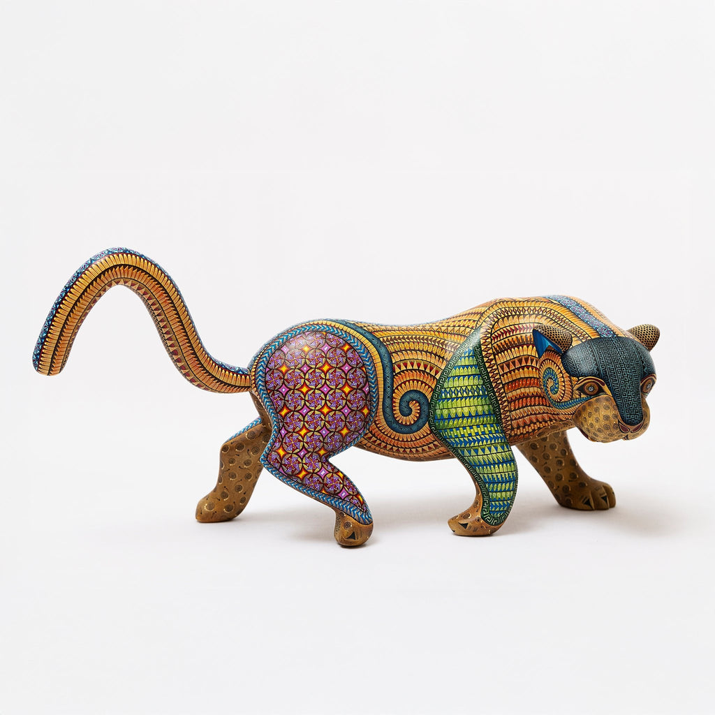 Caza Jaguar Sculpture