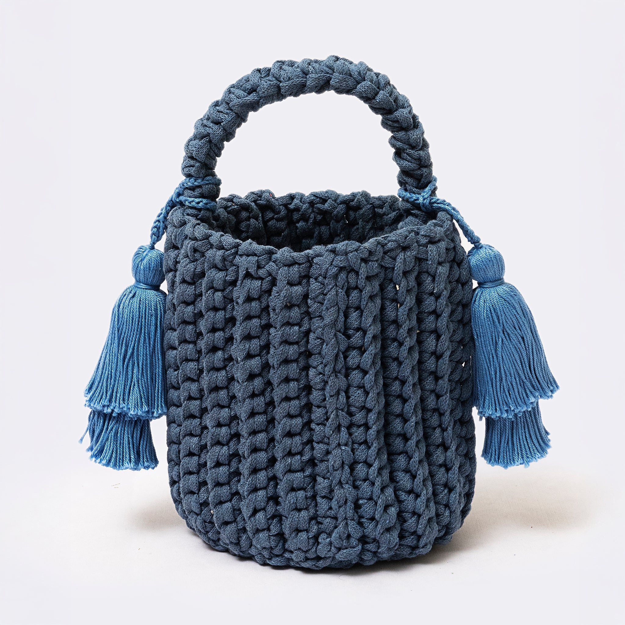 Vela Bucket Bag